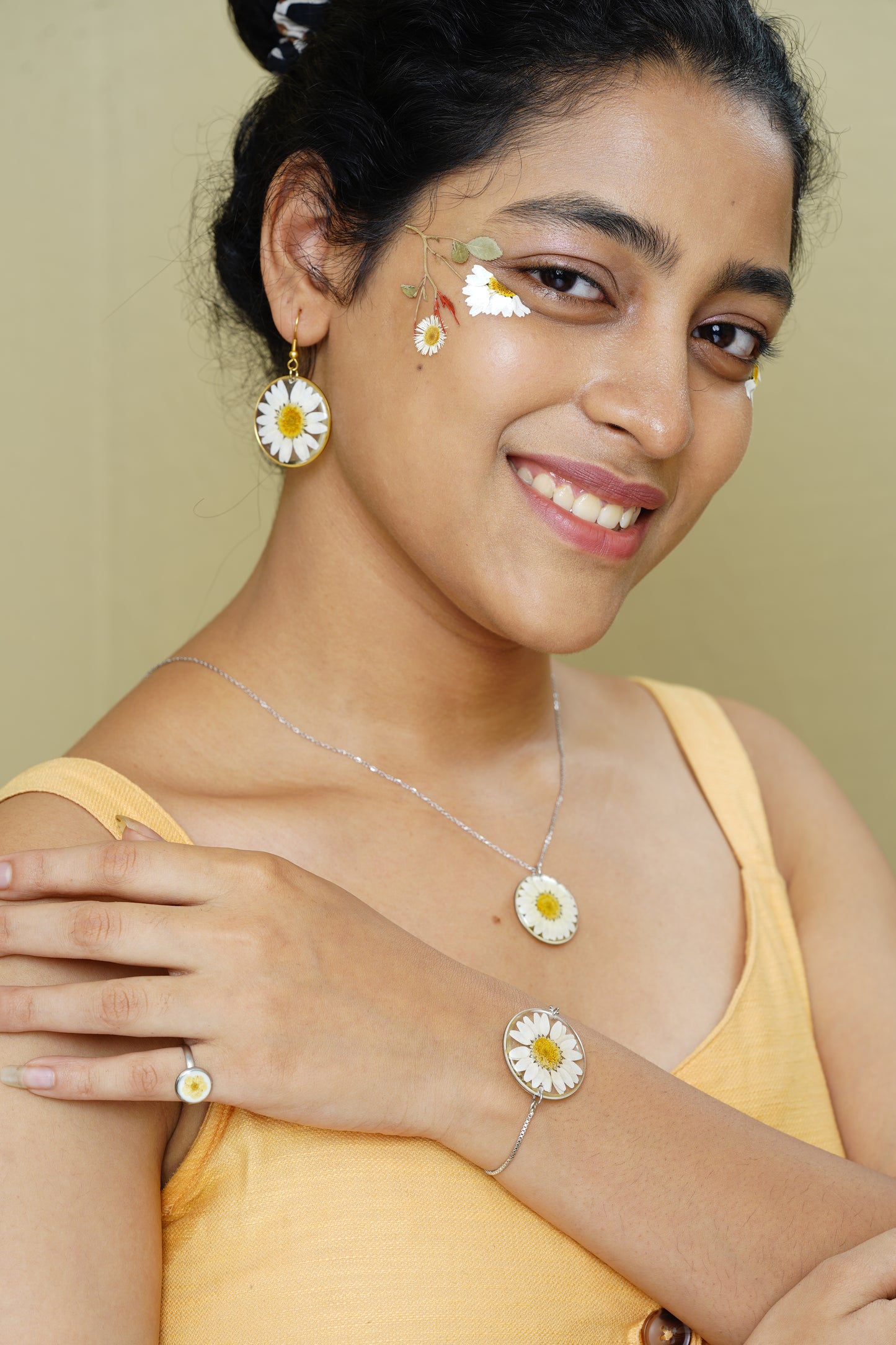Daisy Bracelet