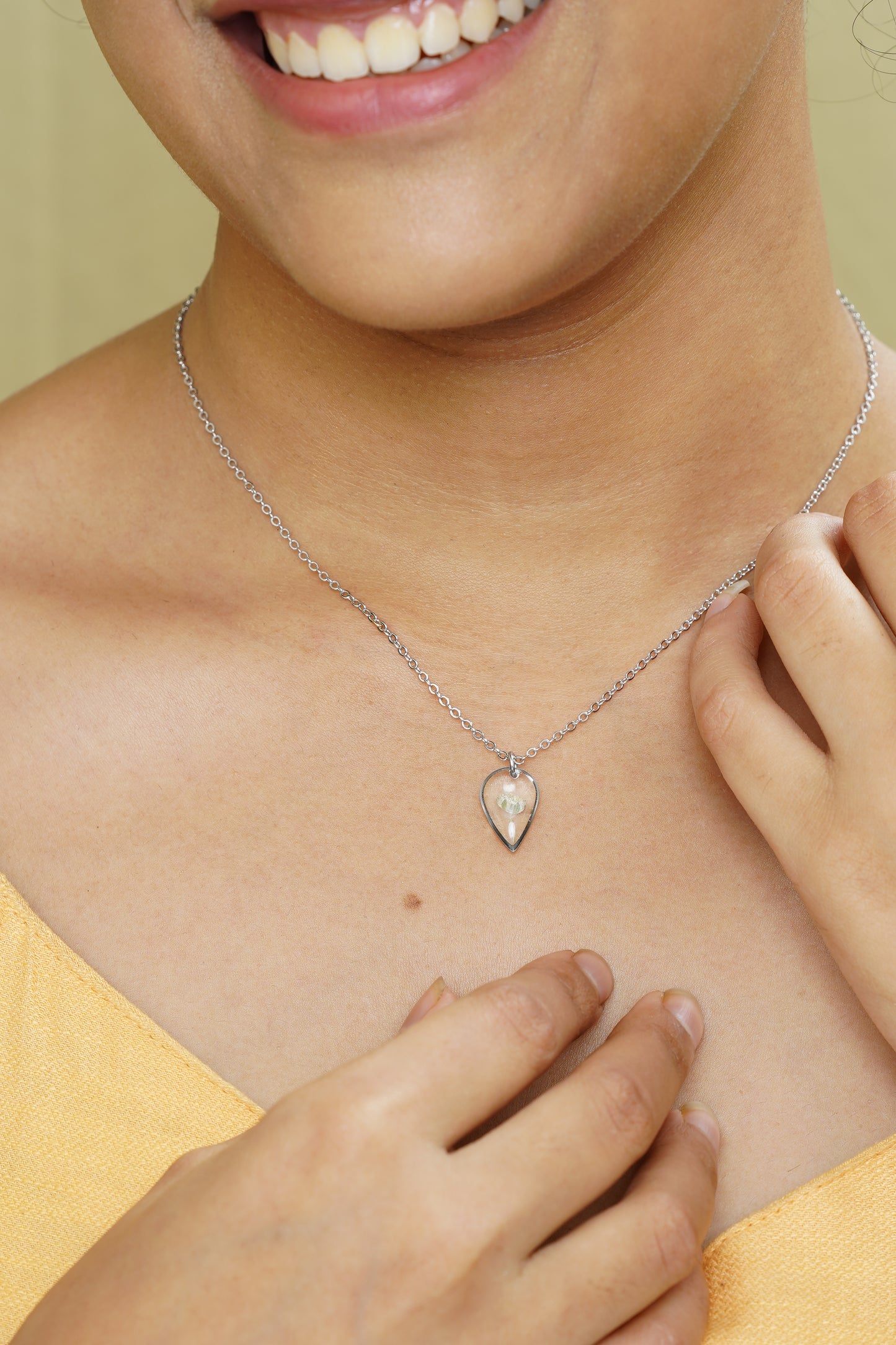 Water Drop Necklace ( 1 cm)