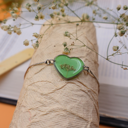 Queen Anne's Flower Bracelet