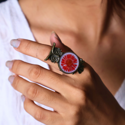 Star-Red Aster Owl Ring