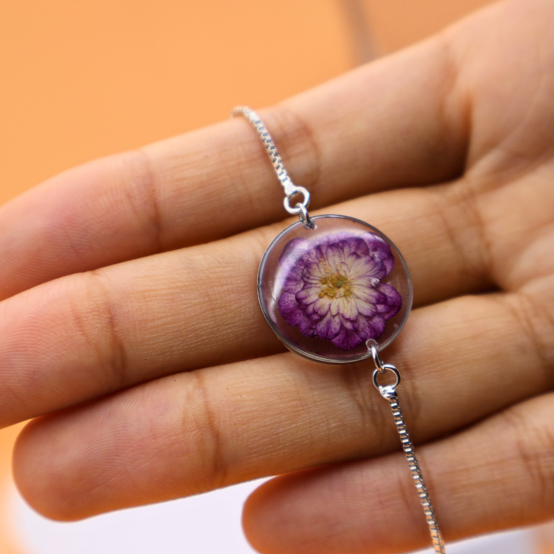 Tiny Chrysanthemum  Bracelet