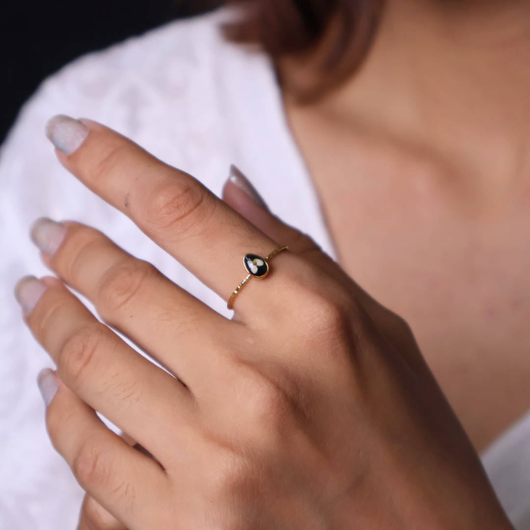 Love Parade 18k Gold Ring