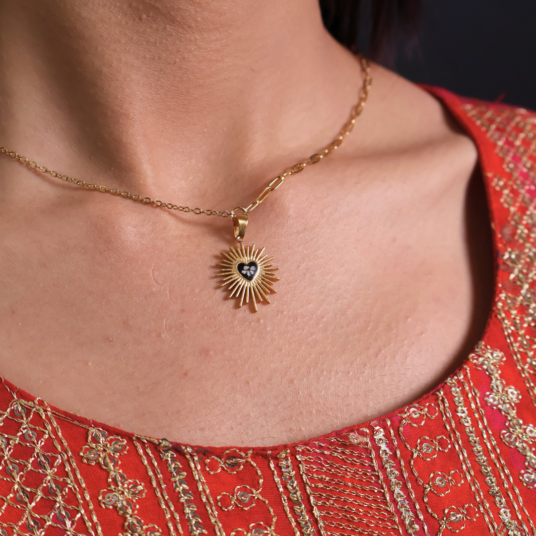 Golden Blossom Necklace (18K Gold Plated)