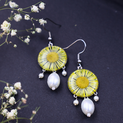 Traditional Aster yellow Keepsake