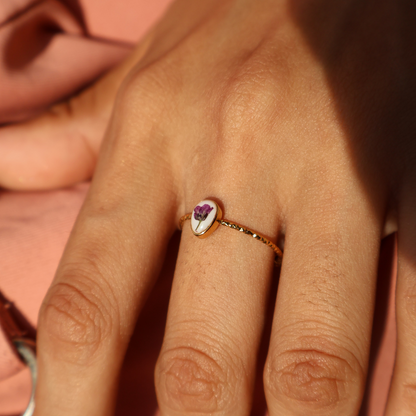 Love Parade 18k Gold Ring (Purple)