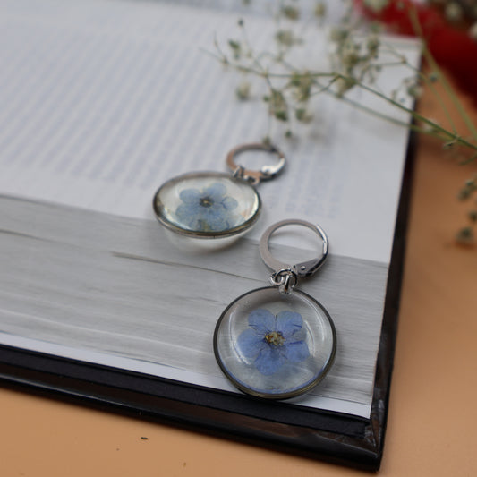 Forget me not Earrings (circle)