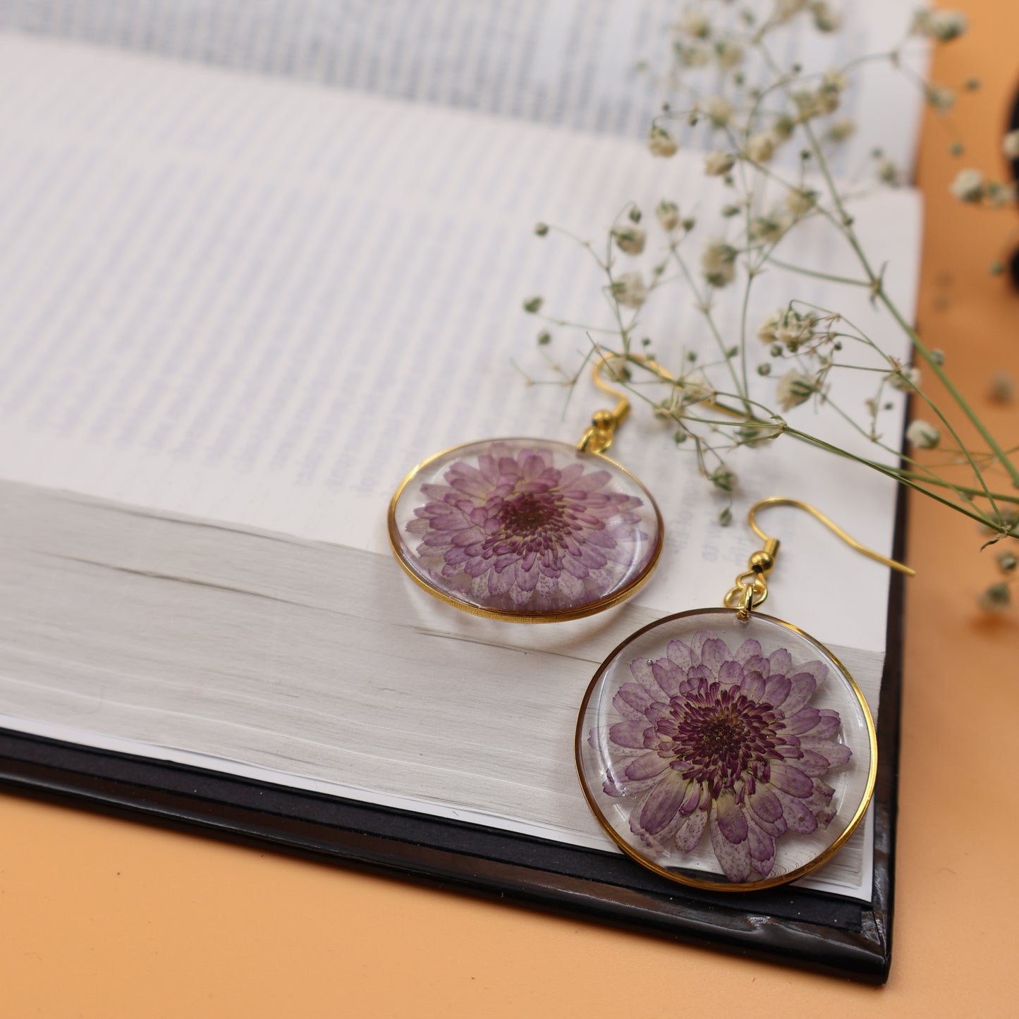 Chrysanthemum flower Earrings