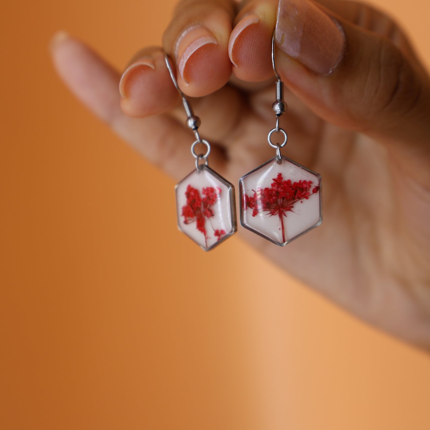 Anne's Lace Earrings ( Red )