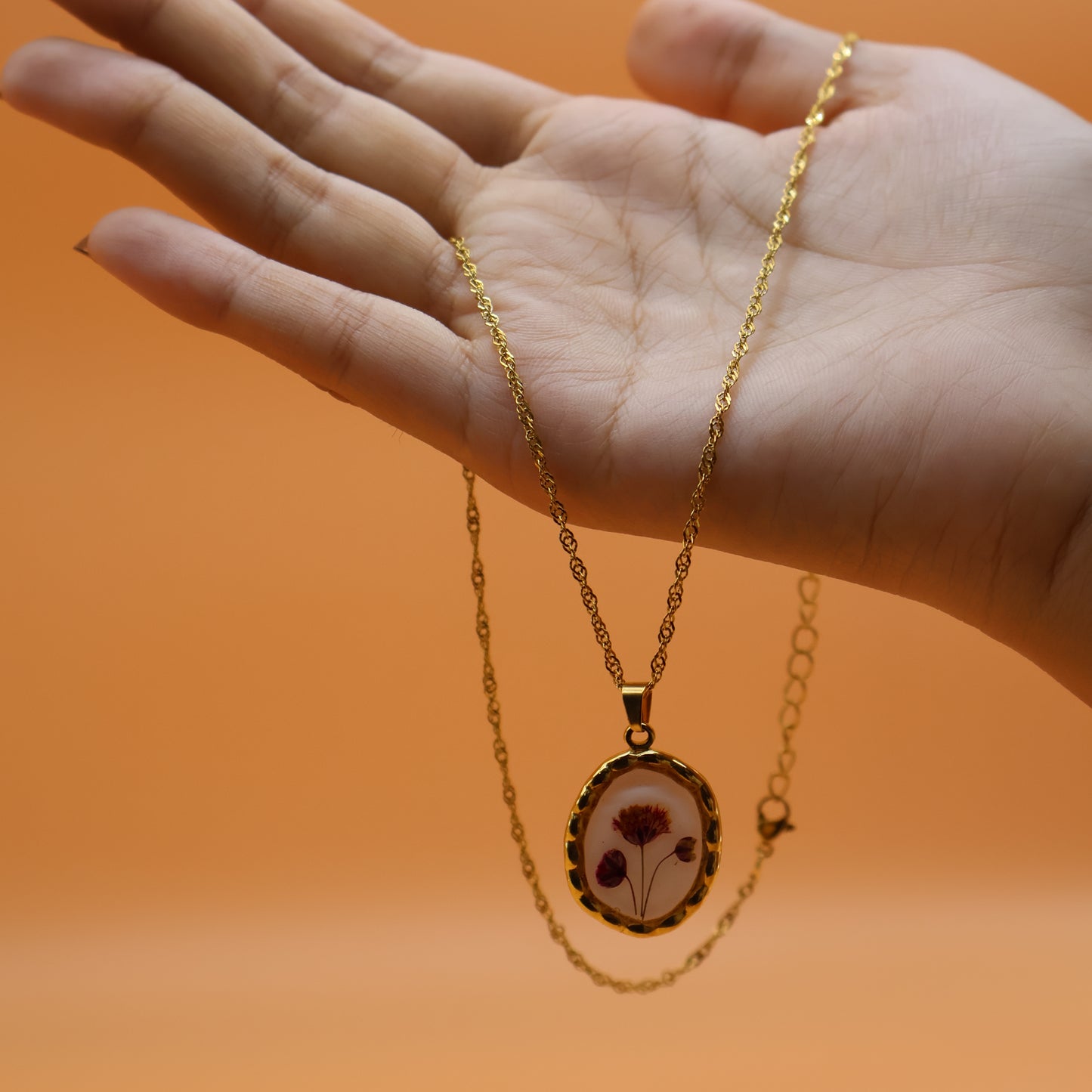 Gaara Necklace (18K Gold Plated)